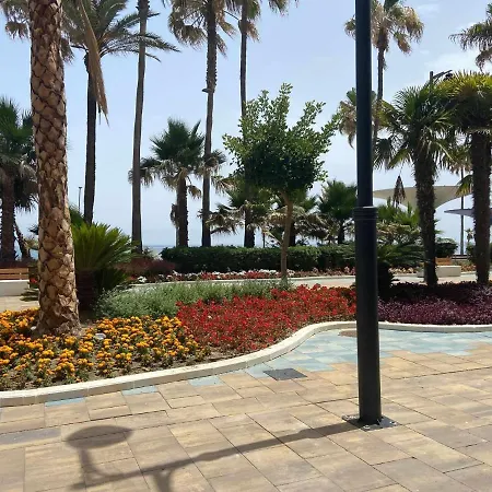 Victoria & Parking *