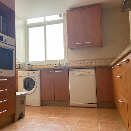 Διαμέρισμα Victoria & Parking Εστεπόνα