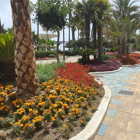 Διαμέρισμα Victoria & Parking *